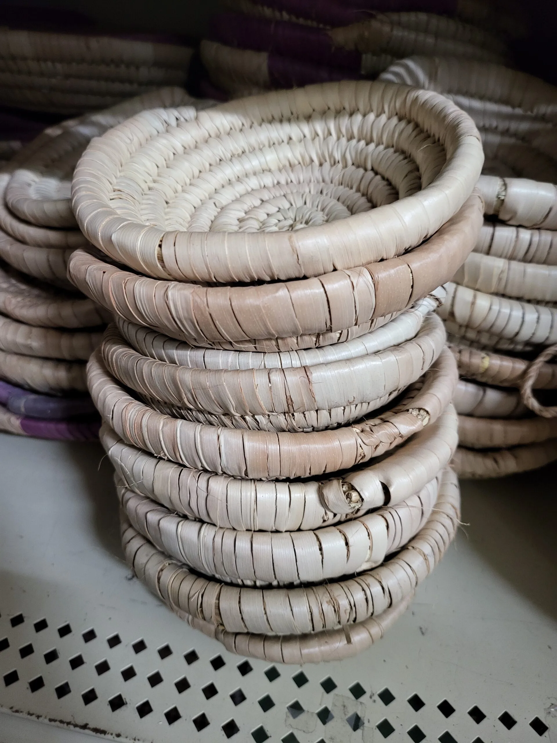 HAUSA CRAFTED BASKET (SMALL)