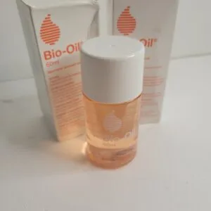 BIO OIL ( SCARS, STRETCH MARK)