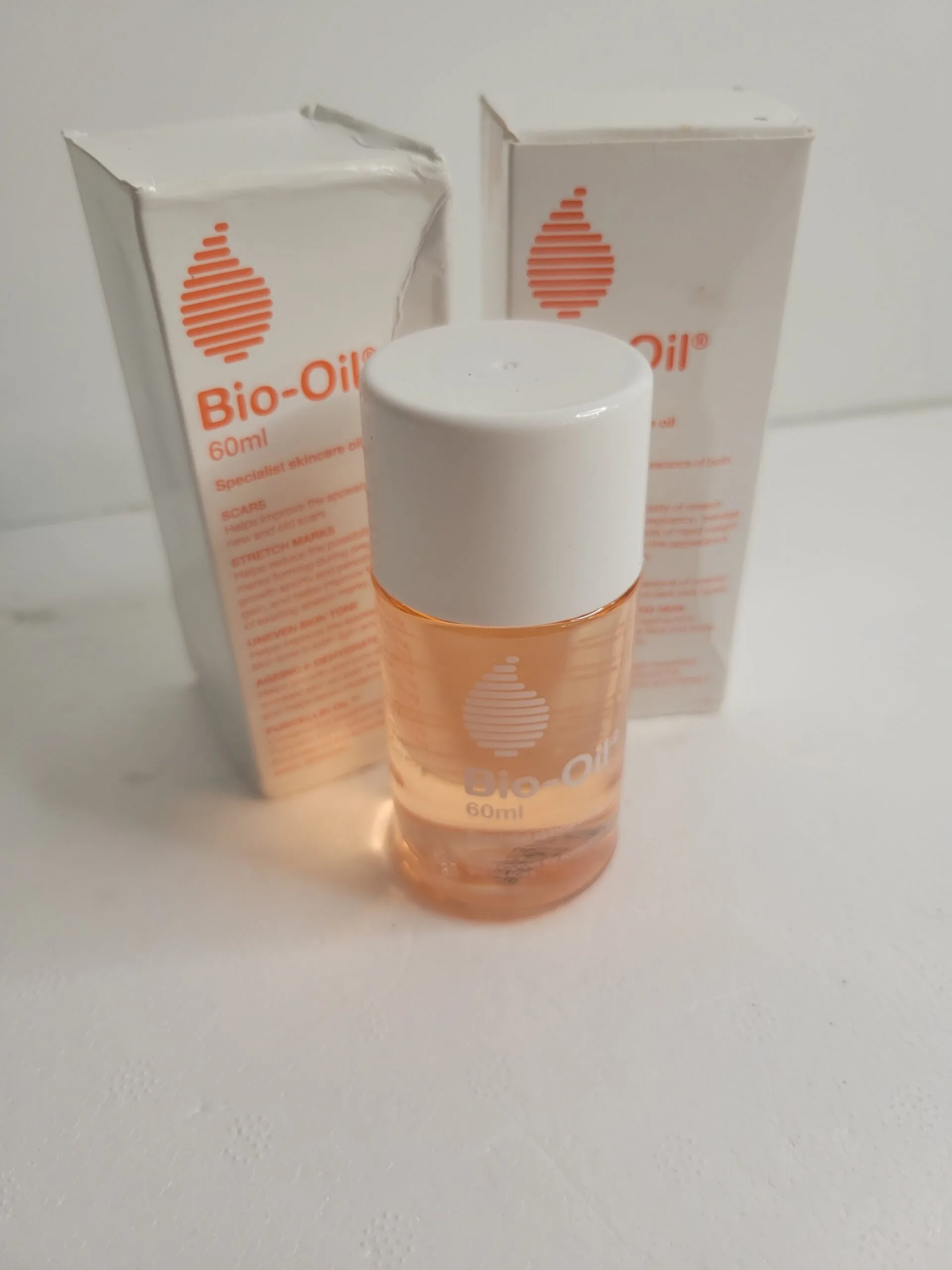 BIO OIL ( SCARS, STRETCH MARK)