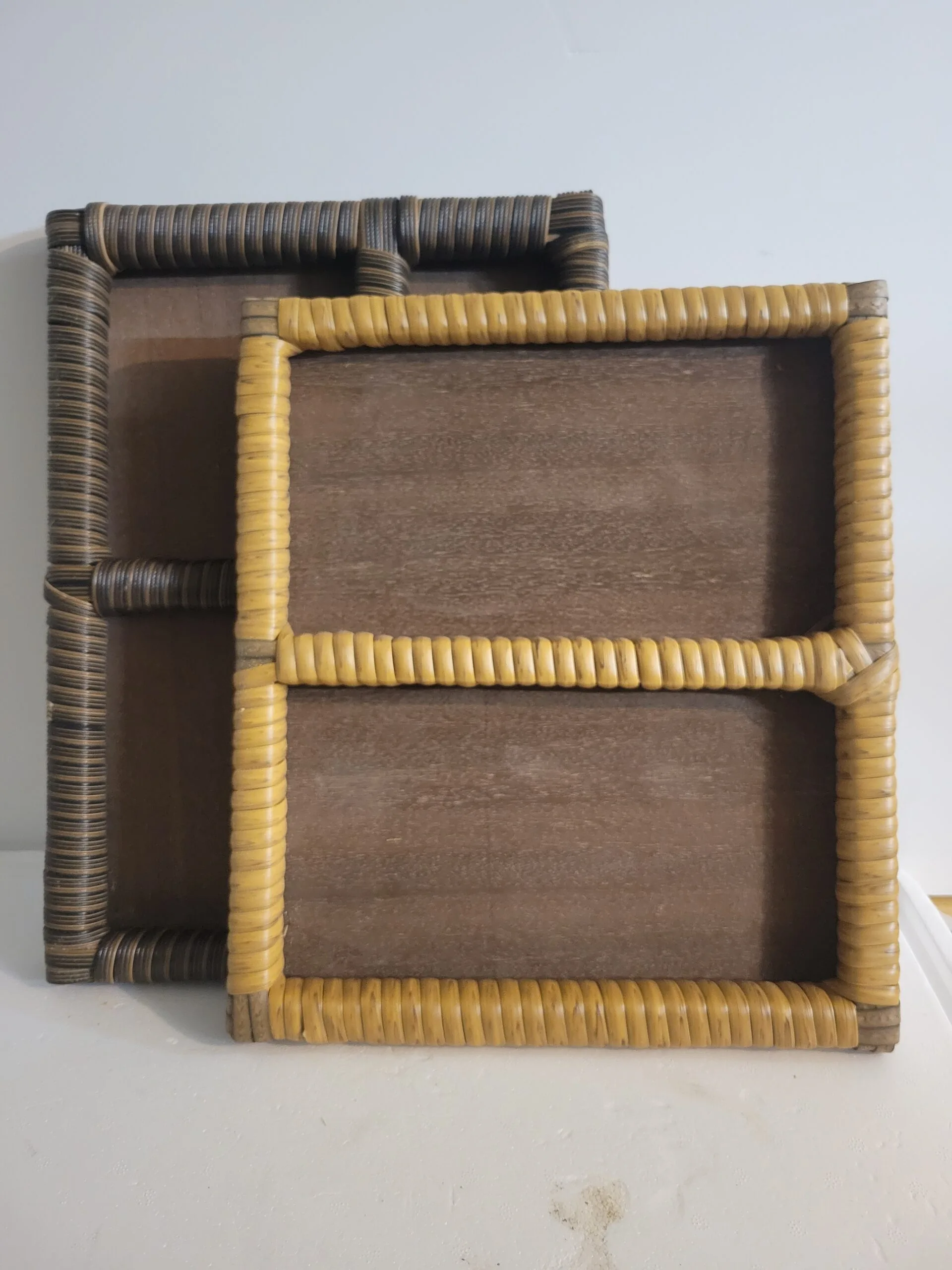 WOODEN TRAY